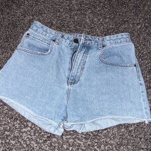 Billabong smiley denim